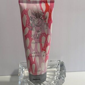 🆕 Notting Hill Femme Body Lotion 6.8 oz 🆕 Luxurious Floral Moisturizer
